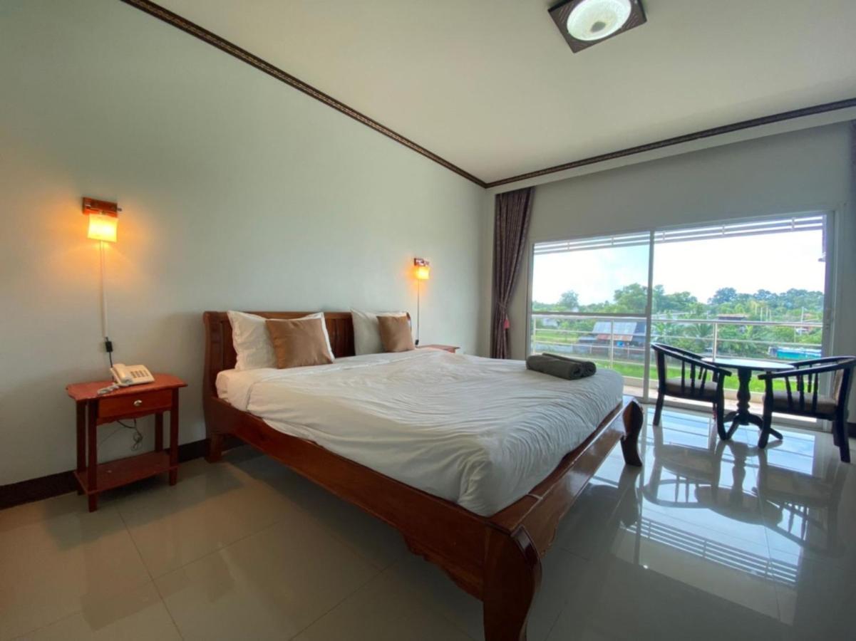Mayuree Resort Udon Thani Ngoại thất bức ảnh