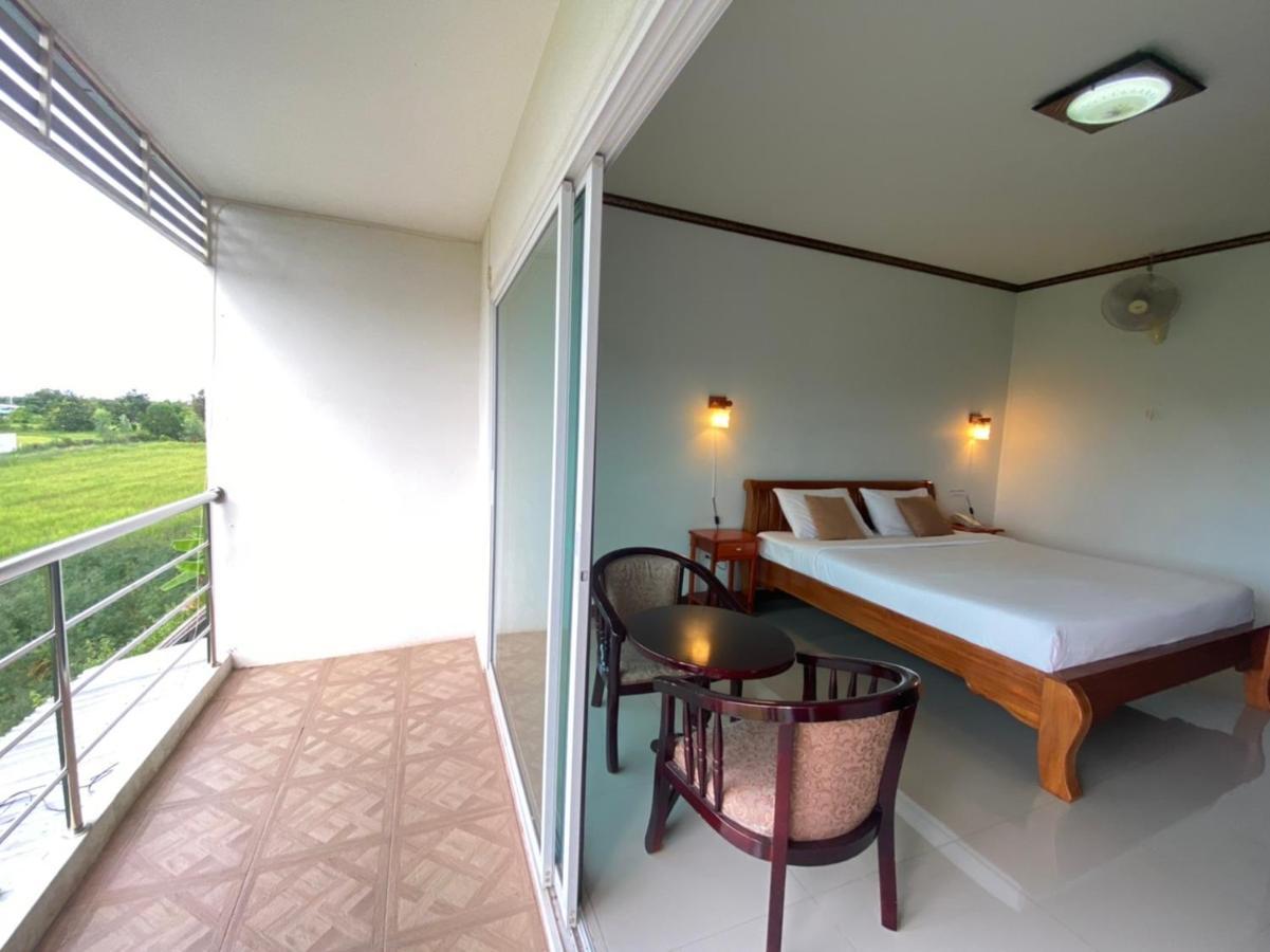 Mayuree Resort Udon Thani Ngoại thất bức ảnh